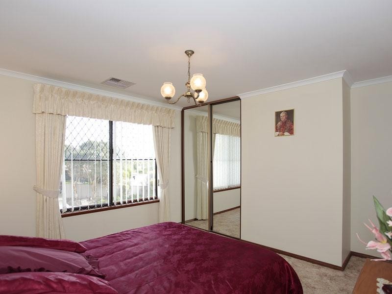 6 Fairhill Street, Hallett Cove SA 5158