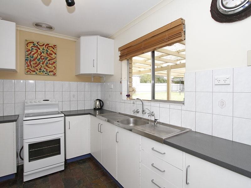 30 Broadbeach Drive, Maslin Beach SA 5170