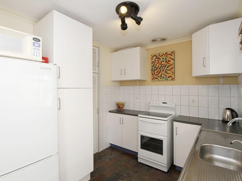 30 Broadbeach Drive, Maslin Beach SA 5170