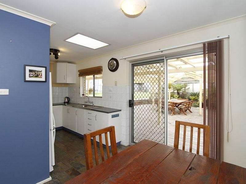 30 Broadbeach Drive, Maslin Beach SA 5170
