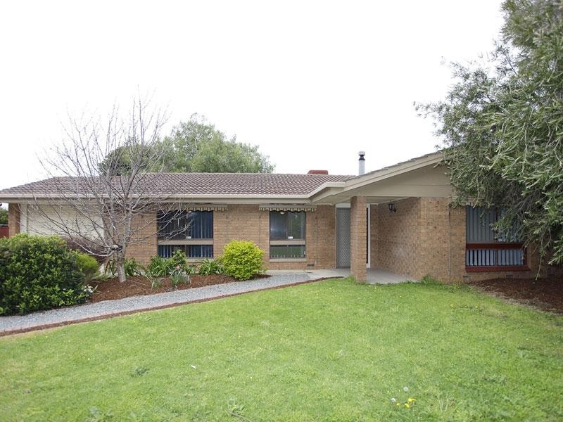 32 Trinity Road, Morphett Vale SA 5162