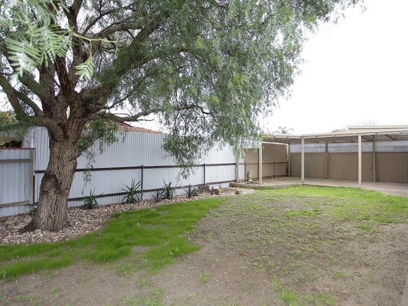 32 Trinity Road, Morphett Vale SA 5162