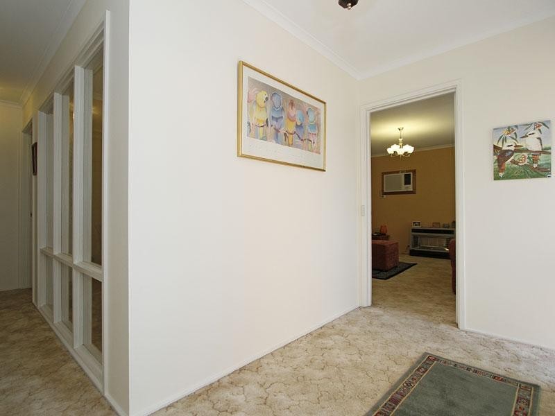 8 Atheldene Road, Happy Valley SA 5159