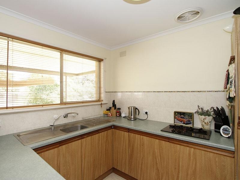8 Atheldene Road, Happy Valley SA 5159