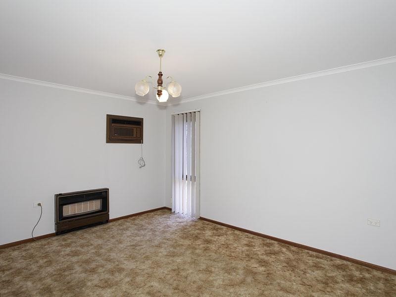 3 Plumtree Crescent, Huntfield Heights SA 5163