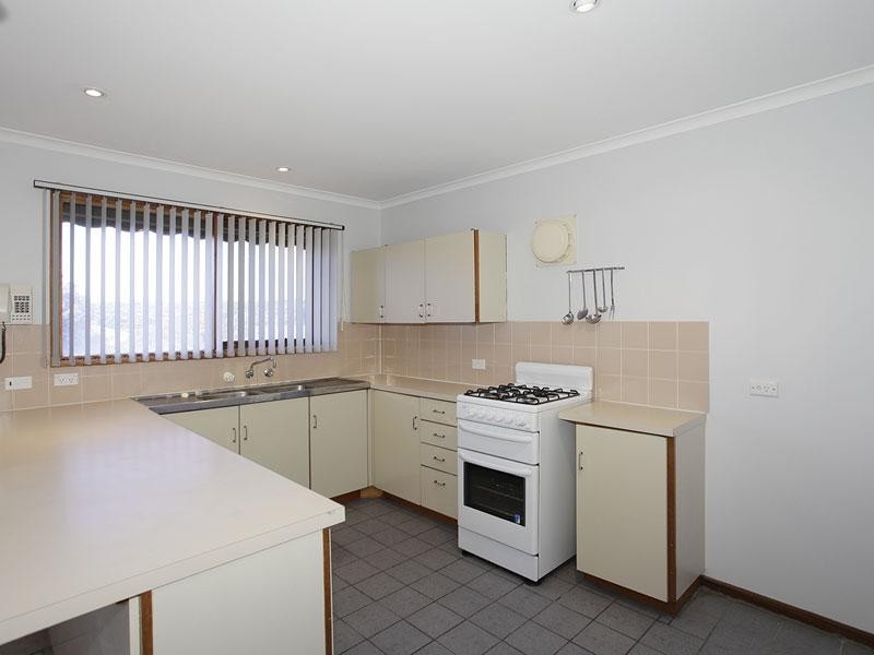 3 Plumtree Crescent, Huntfield Heights SA 5163