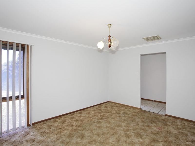 3 Plumtree Crescent, Huntfield Heights SA 5163