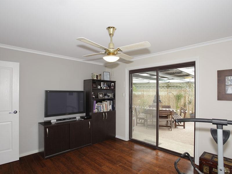68 Helmsman Terrace, Seaford SA 5169