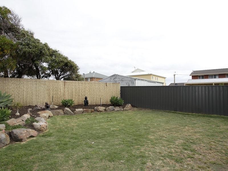 68 Helmsman Terrace, Seaford SA 5169