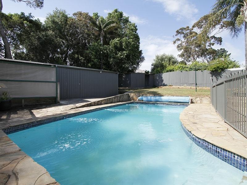 9 Sussex Crescent, Morphett Vale SA 5162