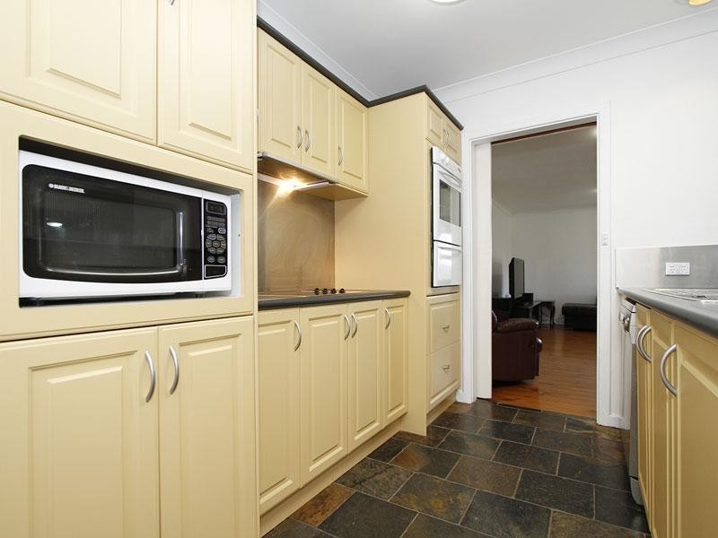 9 Sussex Crescent, Morphett Vale SA 5162