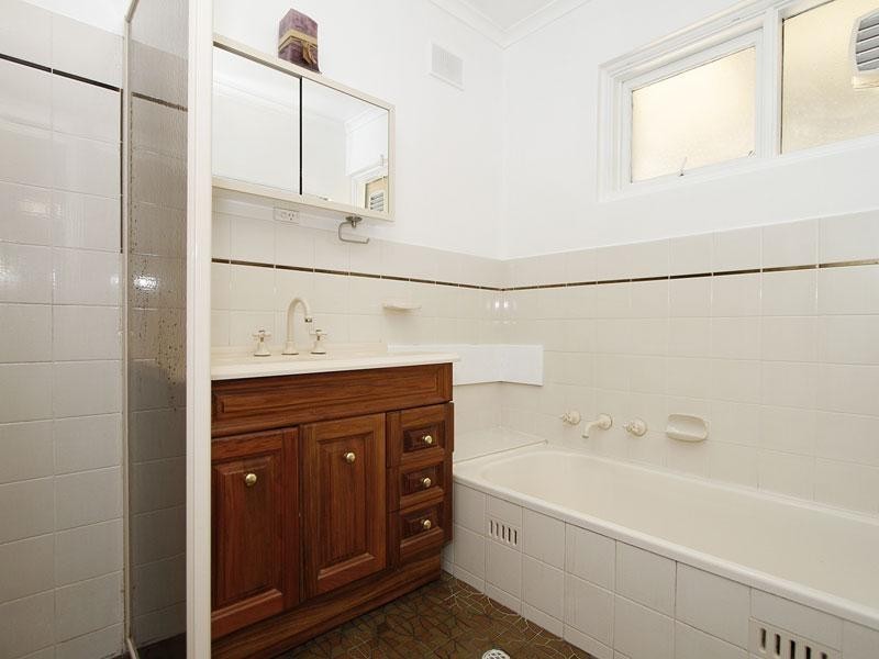 9 Sussex Crescent, Morphett Vale SA 5162