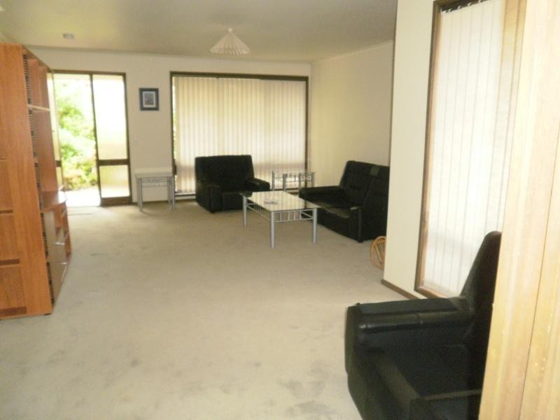 43 Alison Drive, Happy Valley SA 5159