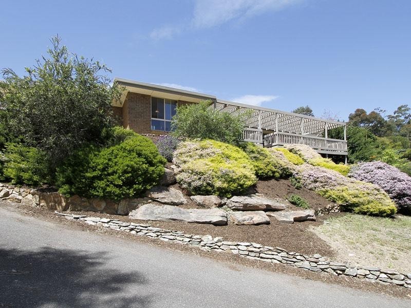 25 St Matthews Street, Willunga SA 5172