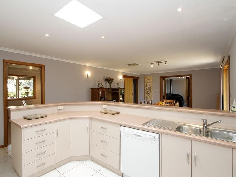 25 St Matthews Street, Willunga SA 5172