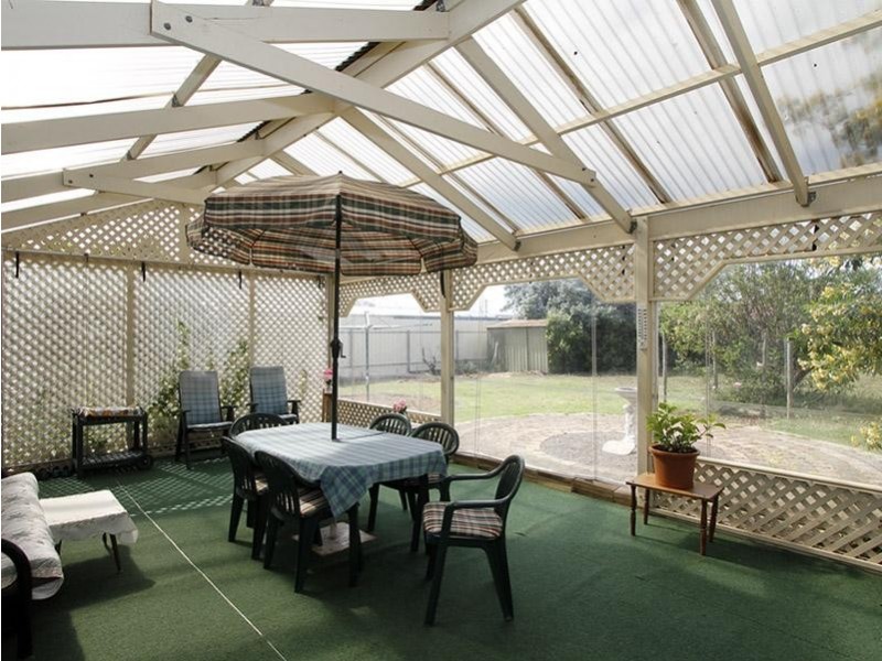 10 Nedland Crescent, Port Noarlunga South SA 5167