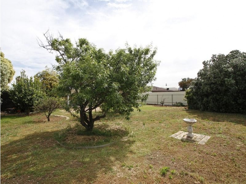 10 Nedland Crescent, Port Noarlunga South SA 5167