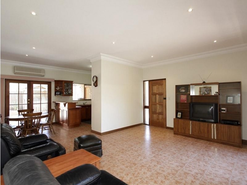 15 Hindmarsh Avenue, West Hindmarsh SA 5007