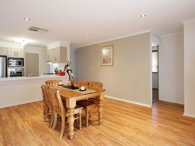 12 Horsley Court, Morphett Vale SA 5162