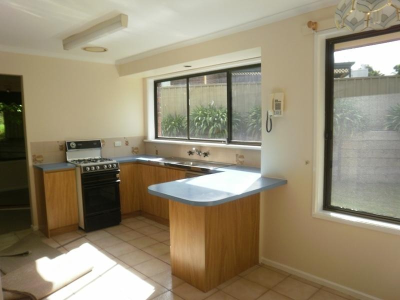 52 French Crescent, Trott Park SA 5158