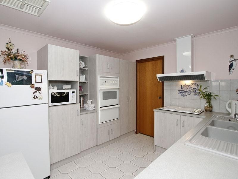 3 Gannet Place, Seaford Rise SA 5169