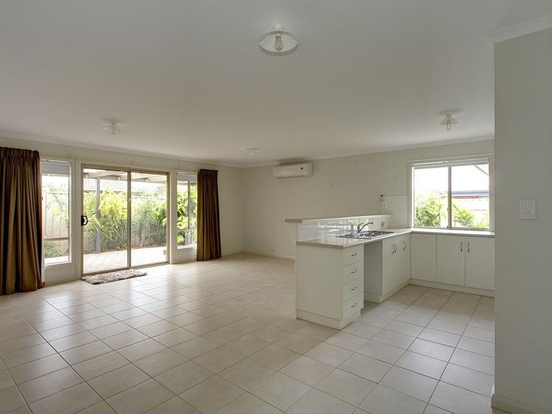 1a Aubrey Drive, Willunga SA 5172