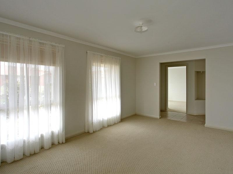 1a Aubrey Drive, Willunga SA 5172