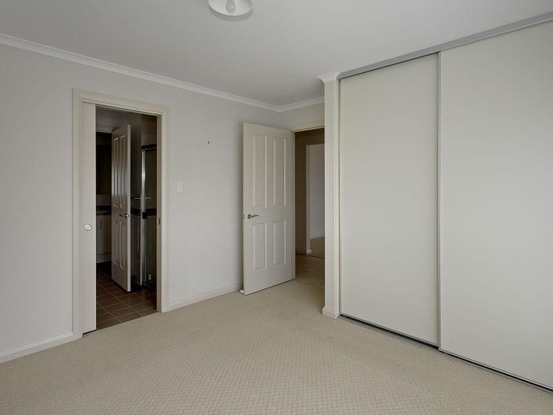 1a Aubrey Drive, Willunga SA 5172