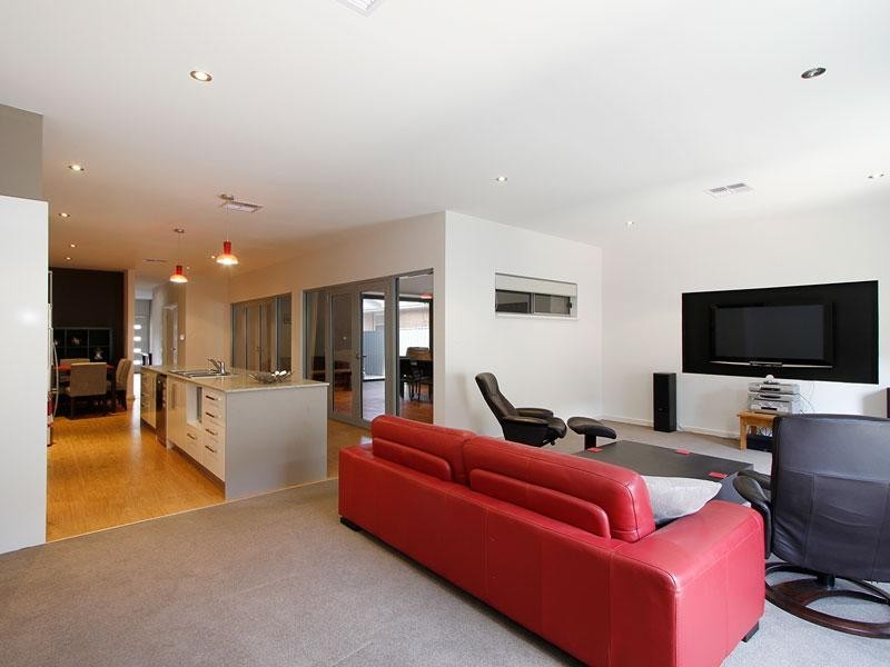 3 Geoffrey Avenue, Port Noarlunga SA 5167