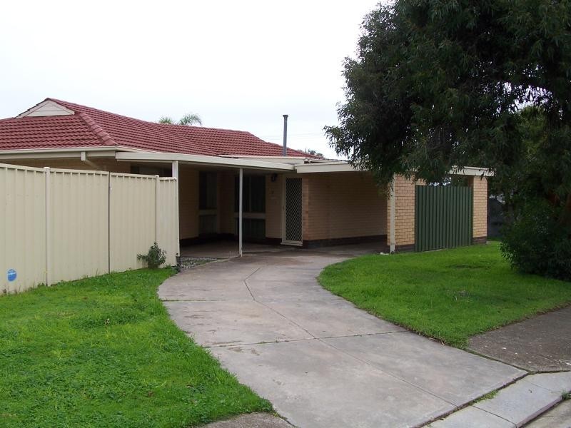 32 Botanic Grove, Hackham SA 5163