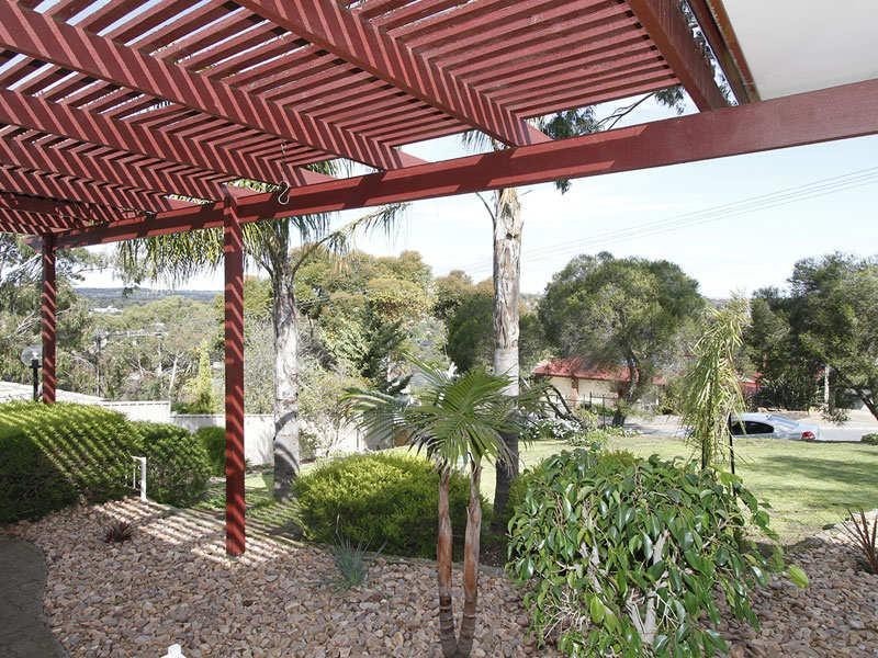 5 Reserve Parade, Morphett Vale SA 5162