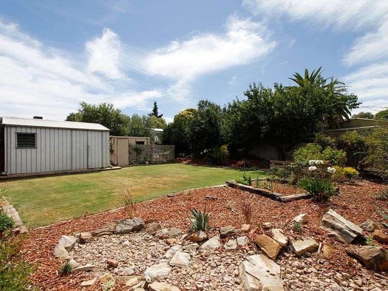 18 Roy Road, Morphett Vale SA 5162