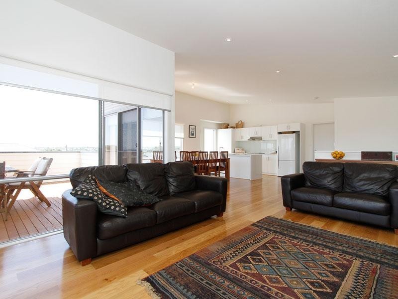 27 Bathurst Avenue, Moana SA 5169