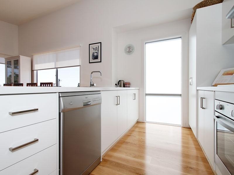 27 Bathurst Avenue, Moana SA 5169