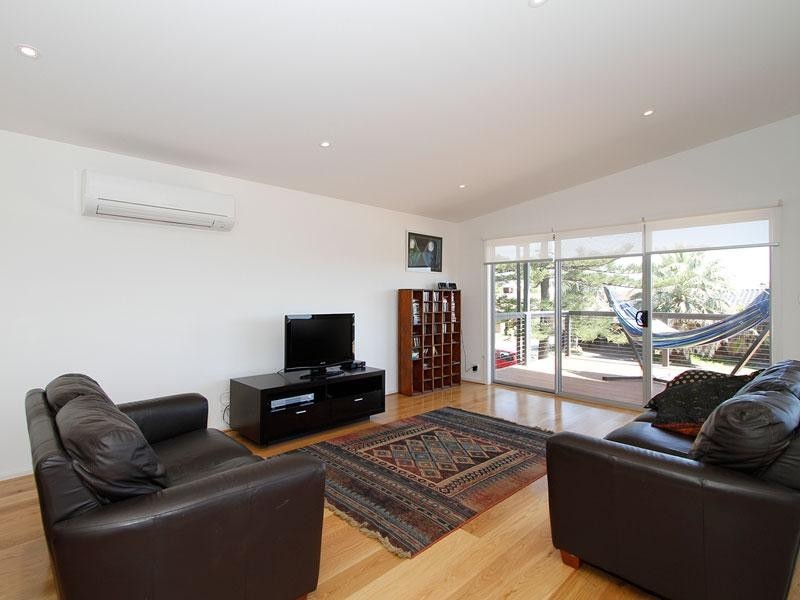 27 Bathurst Avenue, Moana SA 5169