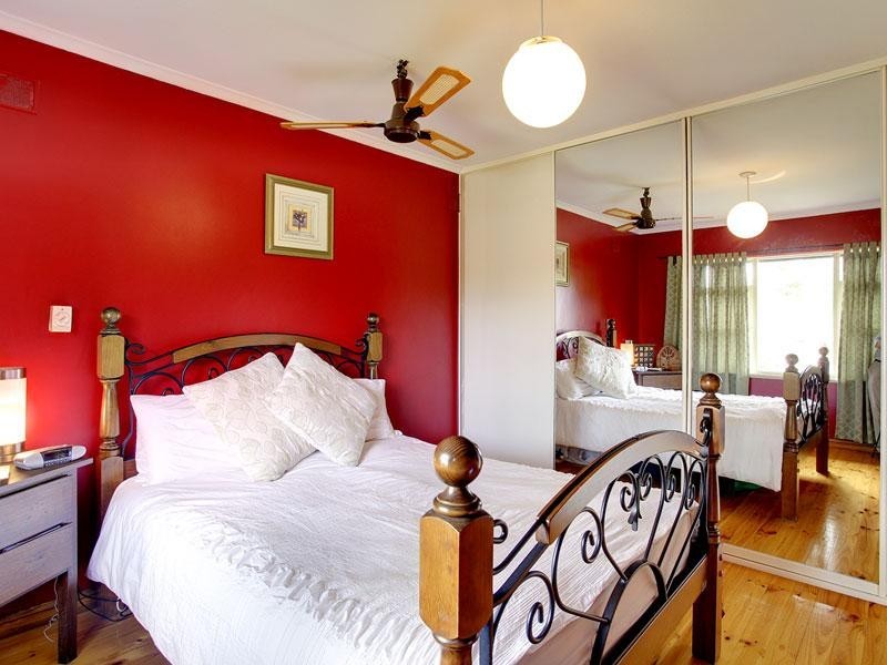 13 Village Road, Hackham West SA 5163