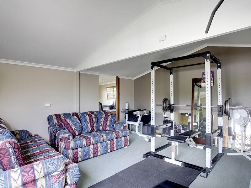 13 Village Road, Hackham West SA 5163