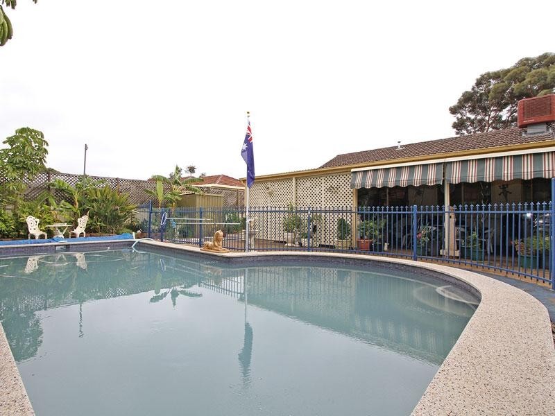 8 Lillimur Avenue, Morphett Vale SA 5162