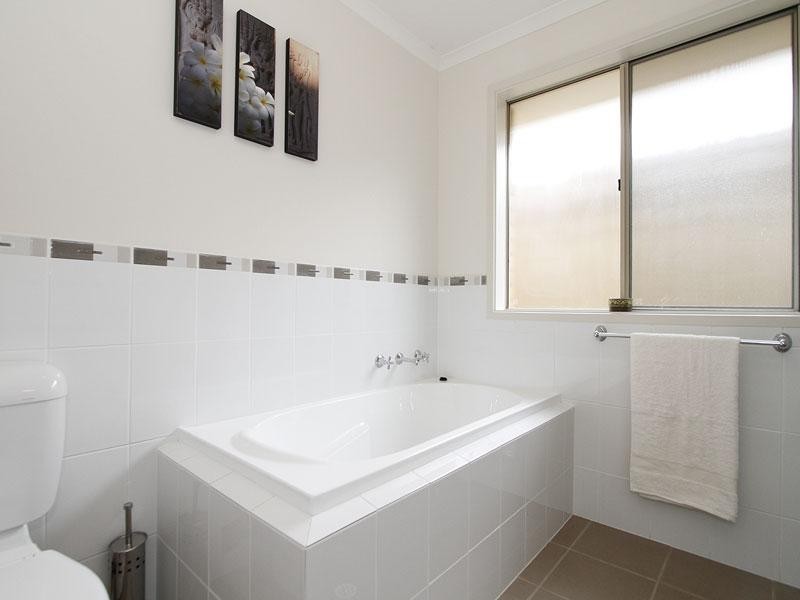 15 Dock Road, Seaford Meadows SA 5169