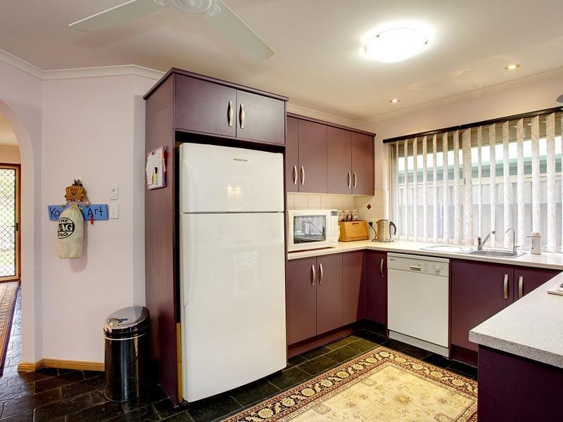 8 Cove Road, Seaford Rise SA 5169
