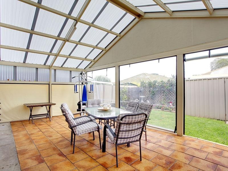 8 Cove Road, Seaford Rise SA 5169