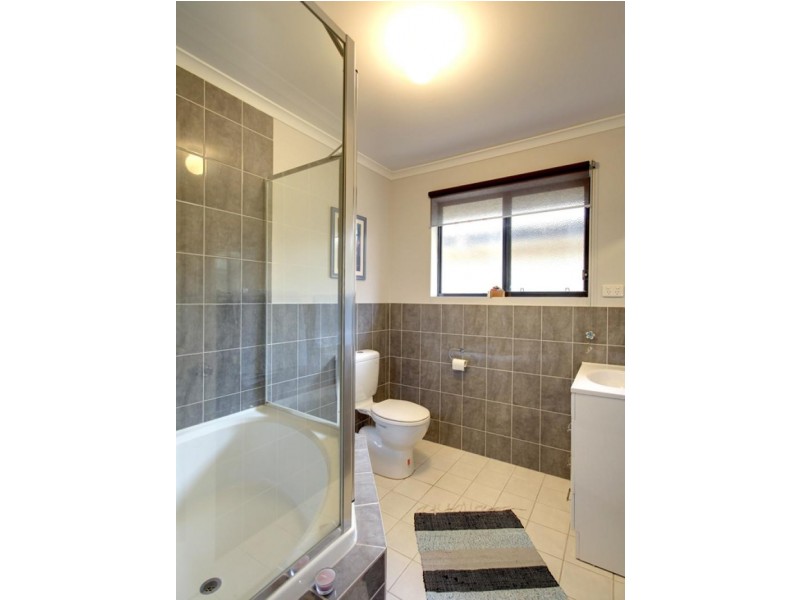 211 States Road, Morphett Vale SA 5162