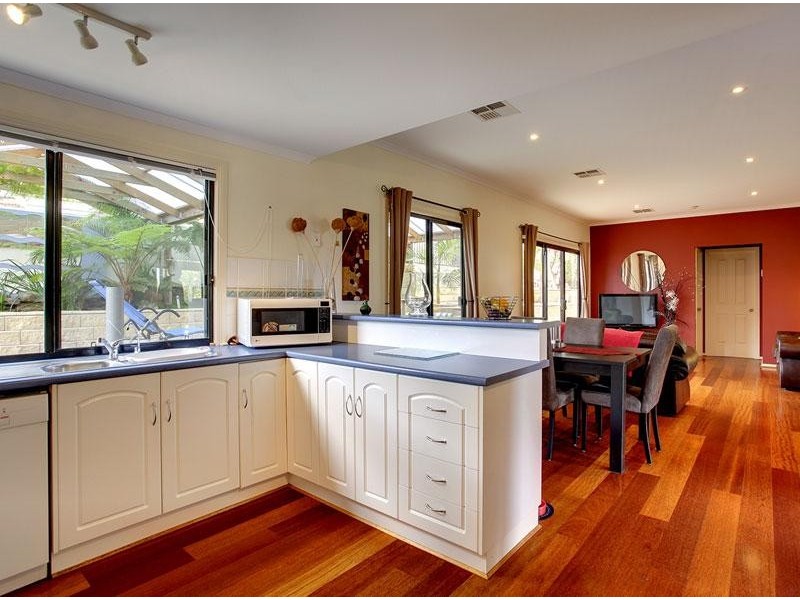 45 Grand Boulevard, Seaford Rise SA 5169