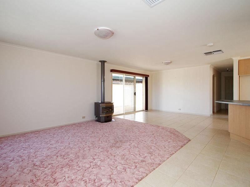11 Pebble Court, Aldinga Beach SA 5173