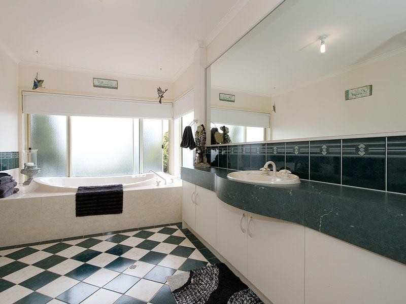 12 Larboard Street, Seaford SA 5169