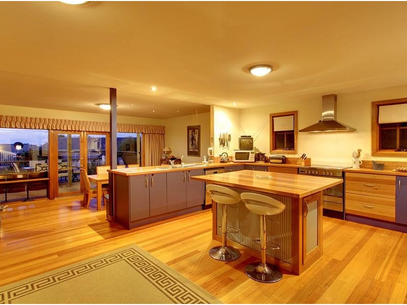 13 Elberry Close, Moana SA 5169