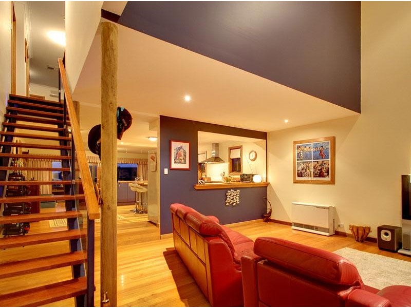 13 Elberry Close, Moana SA 5169