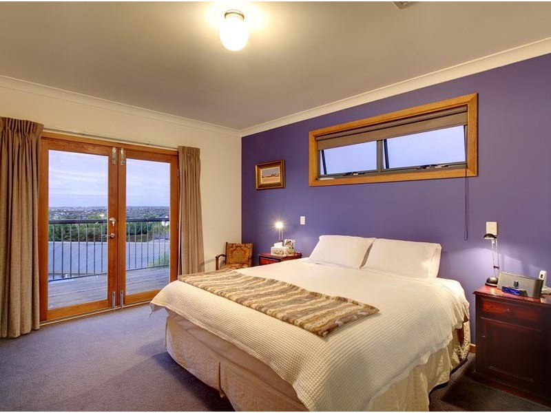 13 Elberry Close, Moana SA 5169