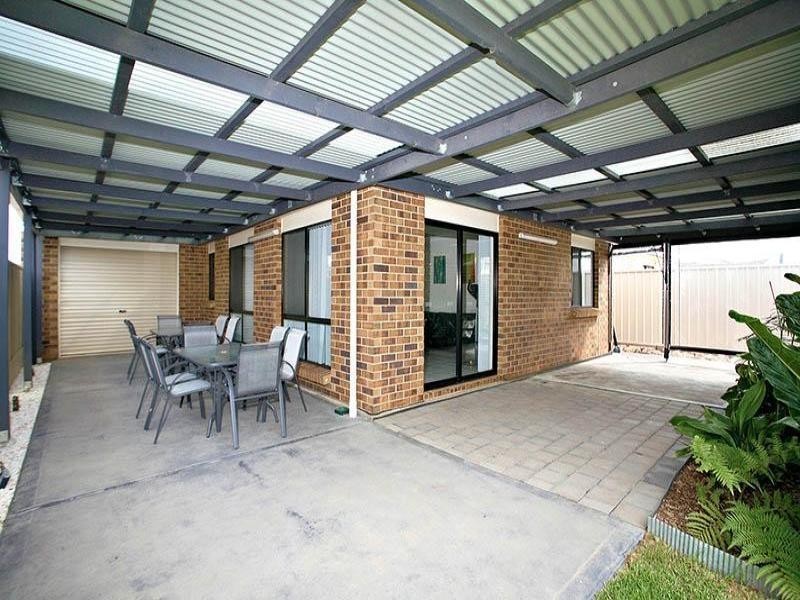 17 Blue Bay Avenue, Aldinga Beach SA 5173