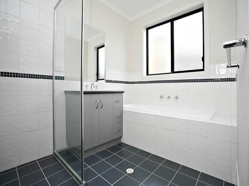 17 Blue Bay Avenue, Aldinga Beach SA 5173